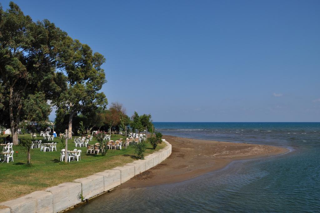 Keramos Pansiyon Finike Exterior photo